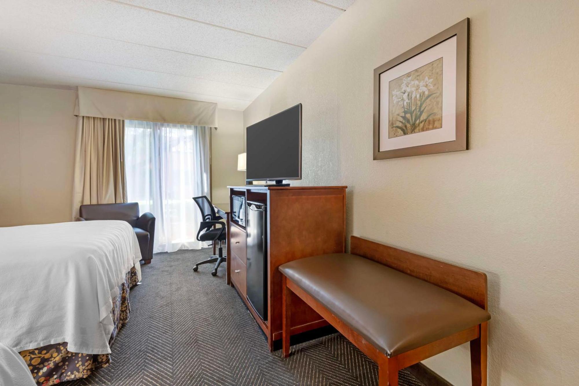 Best Western Plus St. Paul North/shoreview 3*